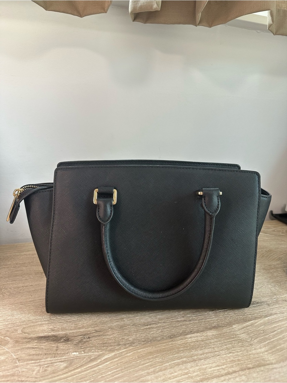 Michael Kors Black Selma Medium Saffiano Leather Satchel - Picture 2 of 4